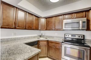 3640 Village Dr, Delray Beach, FL 33445, Sold 03/04/20