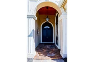113 SE Via Verona, Port St. Lucie, FL 34984, Sold 03/18/20