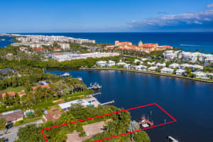 5 Barefoot Ln, Lantana, FL 33462, Sold 04/23/21