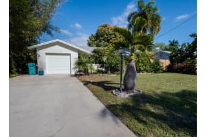 1004 Coral Ct, Boynton Beach, FL 33426, Sold 04/30/20