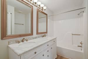 8419 SE Croft Cir, Hobe Sound, FL 33455, Sold 03/06/20