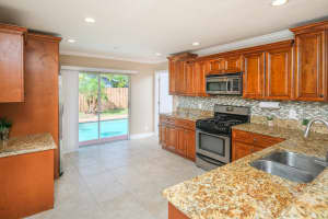 5067 Boa Cir, Lake Worth, FL 33463, Sold 03/05/20