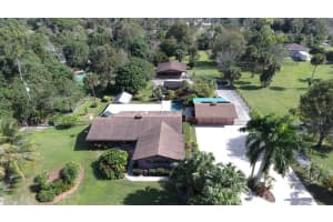 572 W Rambling Dr, Wellington, FL 33414, Sold 03/27/20