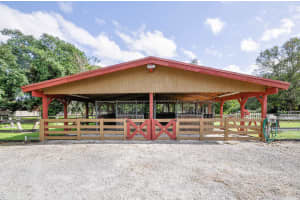 572 W Rambling Dr, Wellington, FL 33414, Sold 03/27/20