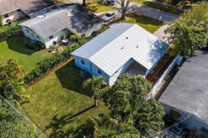 911 W Hawie St, Jupiter, FL 33458, Sold 02/14/20