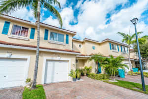 3022 N Evergreen Cir, Boynton Beach, FL 33426, Sold 02/28/20