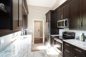 2960 Burgoyne Ln, West Palm Beach, FL 33409, Sold 07/31/20