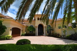 106 SE Mira Lavella, Port St. Lucie, FL 34984, Sold 08/07/20