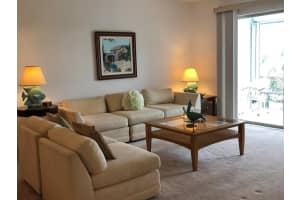 10 SE 13th St APT C3, Boca Raton, FL 33432, Sold 02/12/20