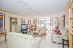 2773 S Ocean Blvd, Palm Beach, FL 33480, Sold 11/20/20