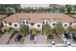 10450 Wellington Parc Dr, Wellington, FL 33449, Sold 06/12/20