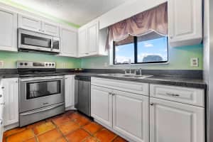 603 White Water Dr, West Palm Beach, FL 33413, Sold 02/28/20