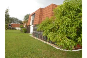 2145 White Pine Cir, Greenacres, FL 33415, Sold 12/22/20
