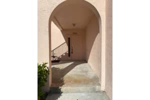 2110 SE Wild Meadow Cir, Port St. Lucie, FL 34952, Sold 04/01/20