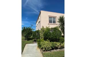 2110 SE Wild Meadow Cir, Port St. Lucie, FL 34952, Sold 04/01/20