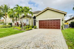 2103 NW Marsh Rabbit Ln, Jensen Beach, FL 34957, Sold 06/25/20