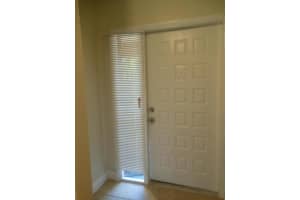 1206 The Pointe Dr, West Palm Beach, FL 33409, Sold 03/30/20