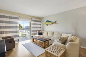 236 Castlewood Dr, North Palm Beach, FL 33408, Sold 02/19/20