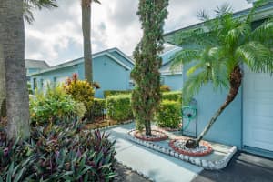 3997 Island Club Dr, Lake Worth, FL 33462, Sold 06/08/20