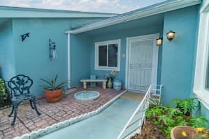 3997 Island Club Dr, Lake Worth, FL 33462, Sold 06/08/20