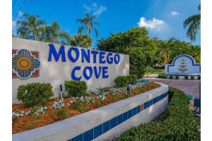 6030 SE Martinique Dr, Stuart, FL 34997, Sold 02/14/20