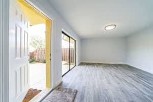 825 Center St #32a, Jupiter, FL 33458, Sold 03/30/20