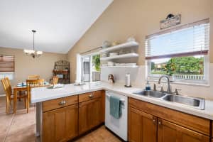 5861 S Sable Cir, Margate, FL 33063, Sold 02/28/20