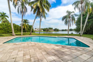 18723 Long Lake Dr, Boca Raton, FL 33496, Sold 10/01/20