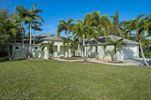 12974 SE Hibiscus Dr, Hobe Sound, FL 33455, Sold 07/03/20