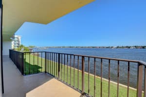 7020 Half Moon Cir, Hypoluxo, FL 33462, Sold 03/16/20