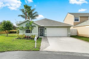 1049 Fairfax Cir W, Boynton Beach, FL 33436, Sold 02/21/20