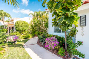 229 Pelican Way, Delray Beach, FL 33483, Sold 07/20/20