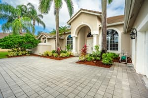 8272 Desmond Dr, Boynton Beach, FL 33472, Sold 02/27/20