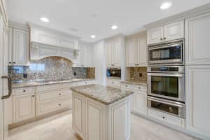 MLS# R10593109, Boca Raton, Florida 33432