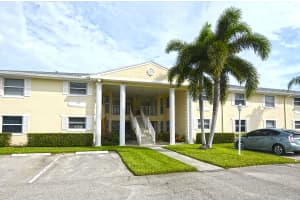 830 Lake Orchid Cir, Vero Beach, FL 32962, Sold 02/18/20