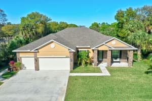 2506 Madewood Dr, Fort Pierce, FL 34981, Sold 09/25/20