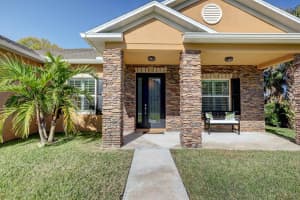2506 Madewood Dr, Fort Pierce, FL 34981, Sold 09/25/20