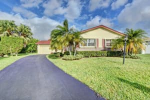 6290 Summer Sky Ln, Greenacres, FL 33463, Sold 08/28/20