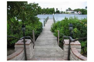 3545 S Ocean Blvd, South Palm Beach, FL 33480, Sold 04/29/20
