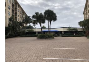 3545 S Ocean Blvd, South Palm Beach, FL 33480, Sold 04/29/20