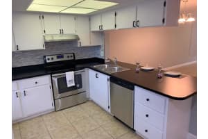 204 Palm Beach Trace Dr, Royal Palm Beach, FL 33411, Sold 02/24/20