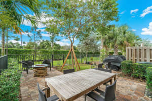 4642 Silver Saw Ln, Lake Worth, FL 33463, Sold 04/30/20