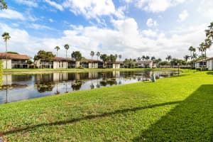 10271 N Circle Lake Dr, Boynton Beach, FL 33437, Sold 04/20/20