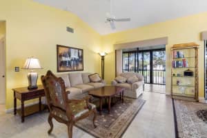 10271 N Circle Lake Dr, Boynton Beach, FL 33437, Sold 04/20/20