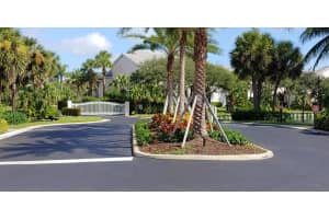 2903 Fairway Dr N, Jupiter, FL 33477, Sold 09/15/20