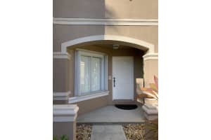 4807 Pinemore Ln, Lake Worth, FL 33463, Sold 04/30/20