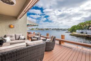 744 NE 12th Terrace, Boynton Beach, FL 33435, Sold 05/27/20