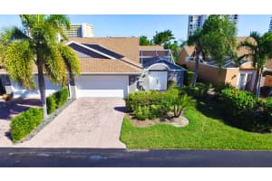 3266 Lakeshore Dr, Fort Pierce, FL 34949, Sold 08/14/20