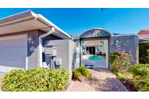 3266 Lakeshore Dr, Fort Pierce, FL 34949, Sold 08/14/20