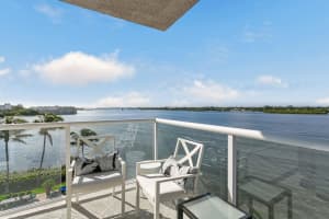 2560 S Ocean Blvd, Palm Beach, FL 33480, Sold 04/06/20